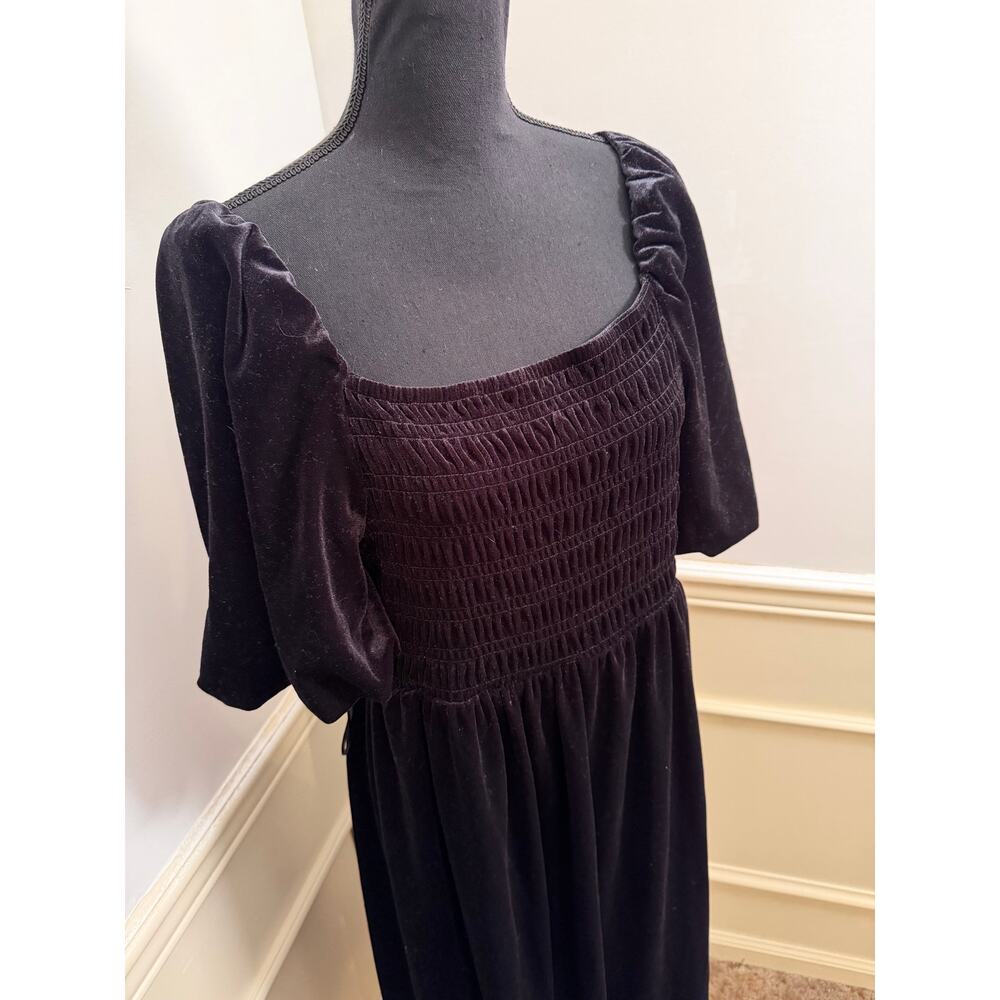 Draper James RSVP Black Velvet Smocked Puff Sleeve Midi Dress Style #KD7256V2 - Picture 2 of 6